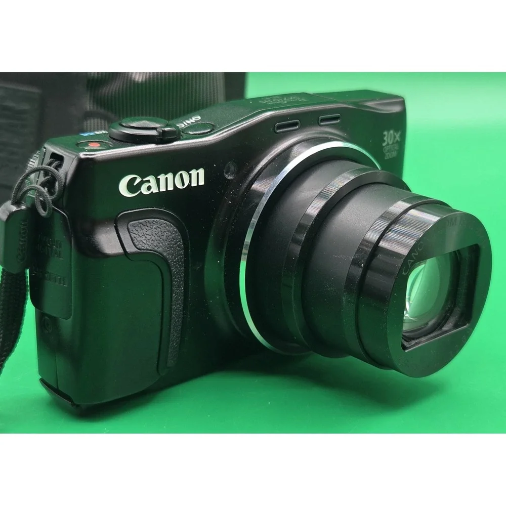 Canon PowerShot SX710HS Wifi 20MP Digital Camera Bundle Battery Charger Working